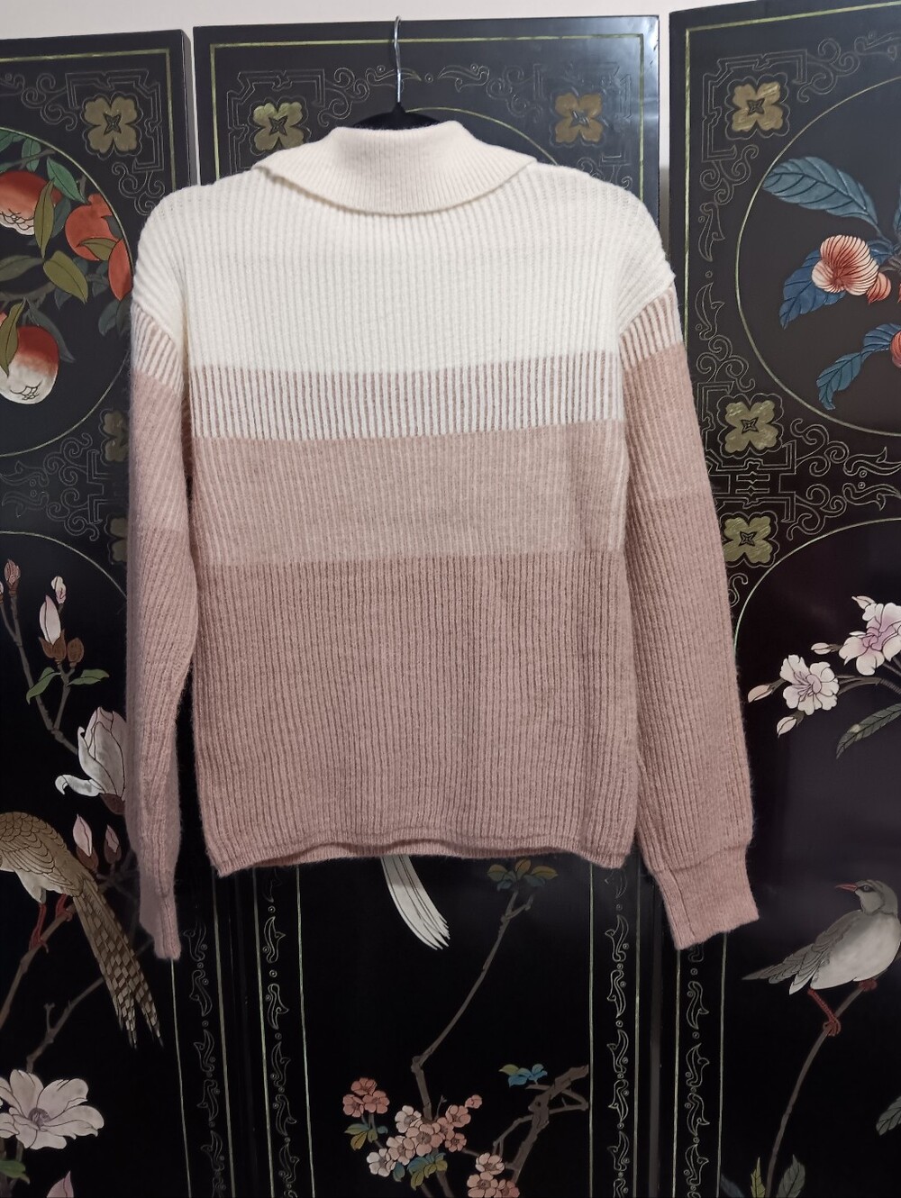 Collared Colorblock Ribbed Sweater - Picture 6 of 7